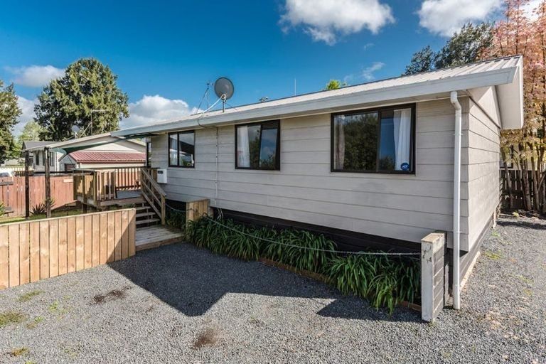 Photo of property in 84 Kahikatea Drive, Melville, Hamilton, 3206