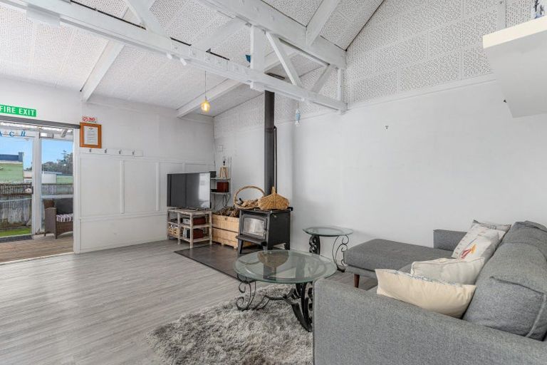 Photo of property in 2a Andresen Street, Foxton Beach, Foxton, 4815