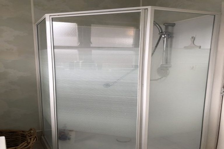 Photo of property in 22 Stanley Street, Levin, 5510