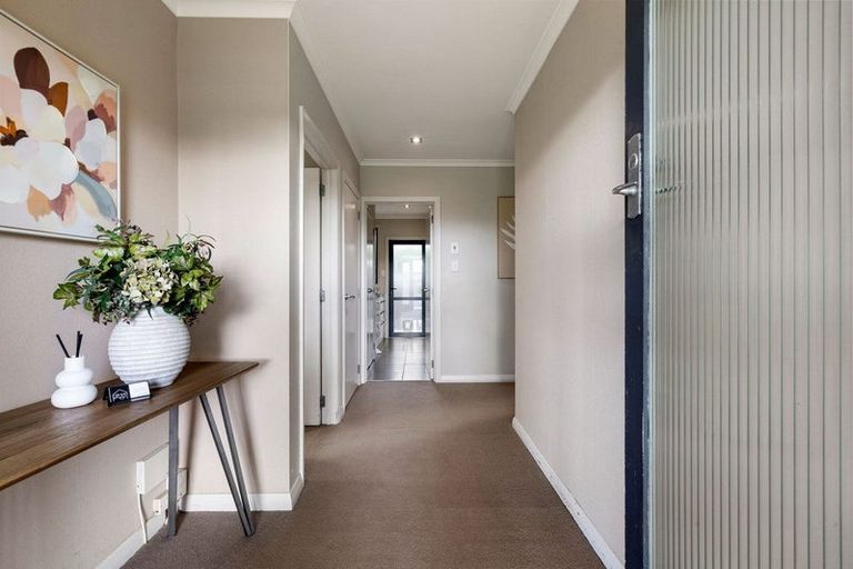 Photo of property in 29 Richmond Street, Cambridge, 3434