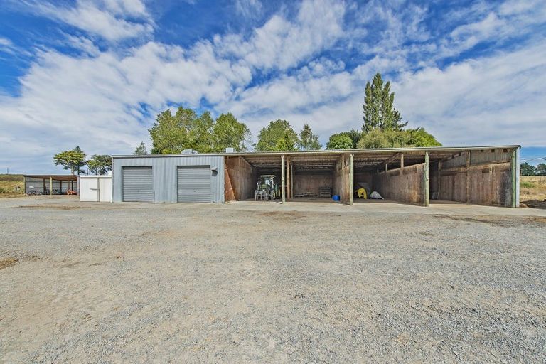Photo of property in 2394 Old West Coast Road, Kirwee, Christchurch, 7671