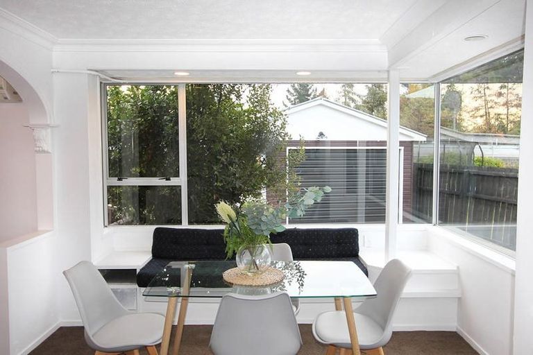 Photo of property in 55 Kinmont Crescent, Kinmont Park, Mosgiel, 9024