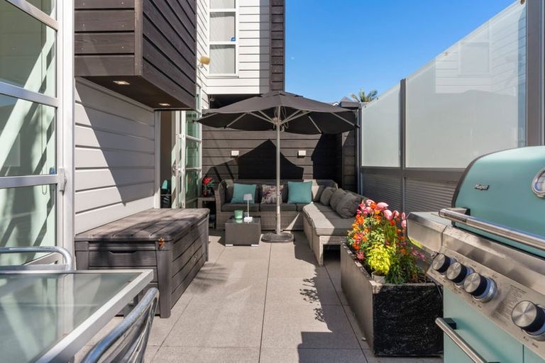 Photo of property in 14 Bradford Street, Parnell, Auckland, 1052