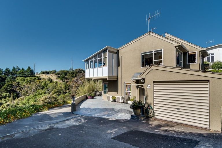 Photo of property in 2/3 Lighthouse Road, Bluff Hill, Napier, 4110