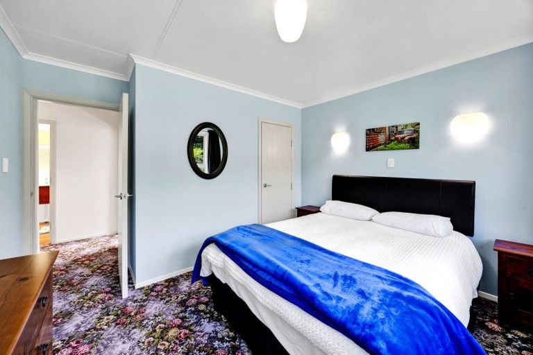 Photo of property in 48a-b Whangamomona Road, Whangamomona, Stratford, 4396