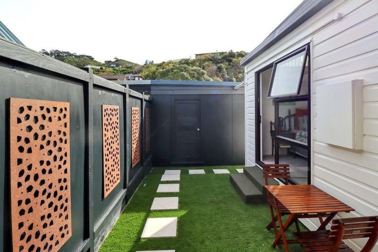 Photo of property in 21 Orissa Crescent, Broadmeadows, Wellington, 6035