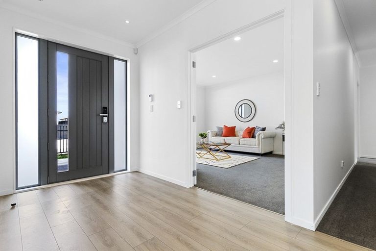 Photo of property in 2 Sydney Place, Flagstaff, Hamilton, 3210