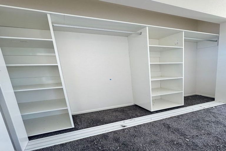 Photo of property in 408 Roscommon Road, Clendon Park, Auckland, 2103