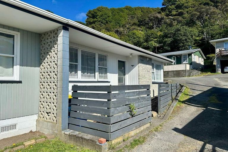 Photo of property in 2/26 Puriri Street, Wainuiomata, Lower Hutt, 5014