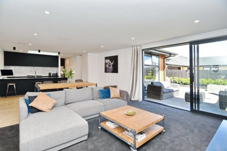 Photo of property in 34 Karere Avenue, Marshland, Christchurch, 8083