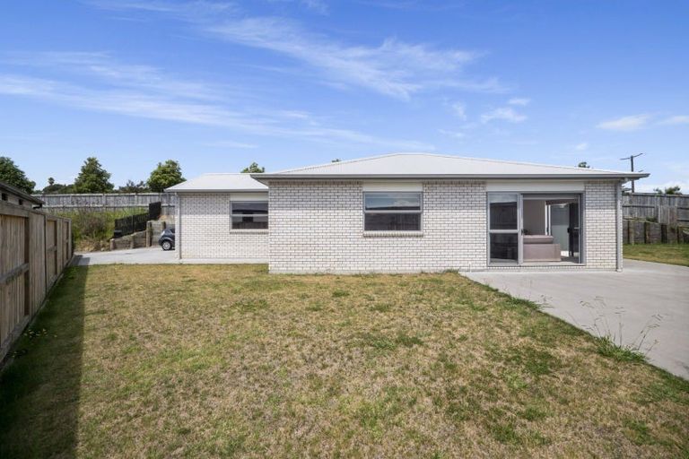 Photo of property in 14 Papaka Lane, Poike, Tauranga, 3112