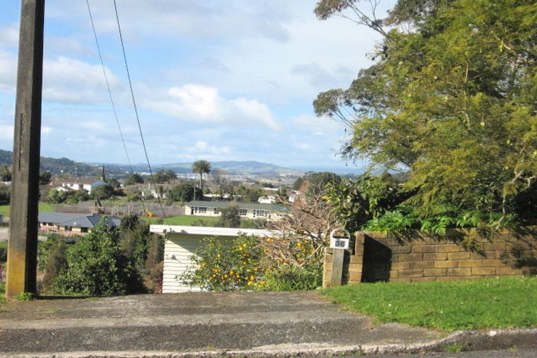 Photo of property in 36 Mcmillan Avenue, Te Kamo, Whangarei, 0112