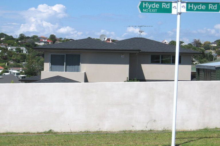 Photo of property in 21 Hyde Road, Rothesay Bay, Auckland, 0630