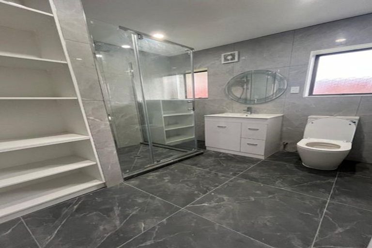 Photo of property in 1/6b Youngs Road, Papakura, 2110