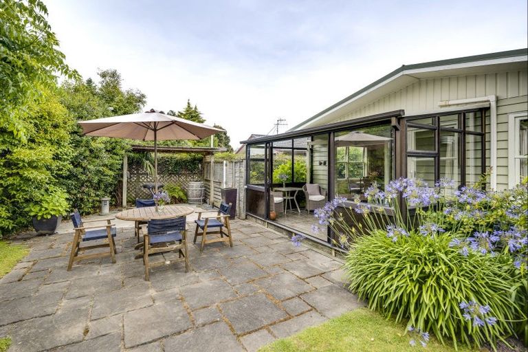 Photo of property in 20 Totara Street, Taradale, Napier, 4112