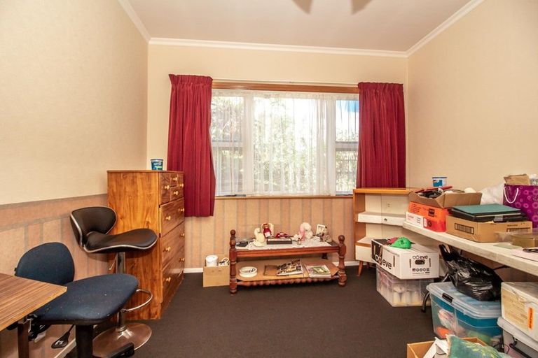 Photo of property in 126 Queen Street, Westport, 7825