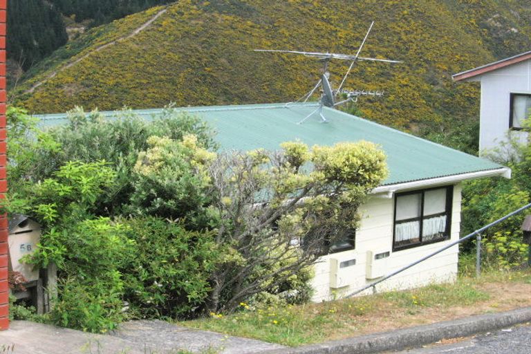 Photo of property in 5 Clinton Way, Kingston, Wellington, 6021