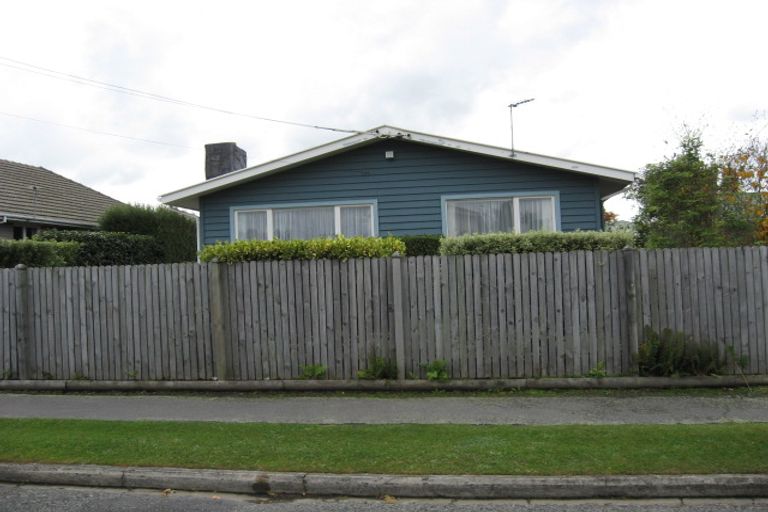 Photo of property in 11 Shearer Avenue, Papanui, Christchurch, 8052