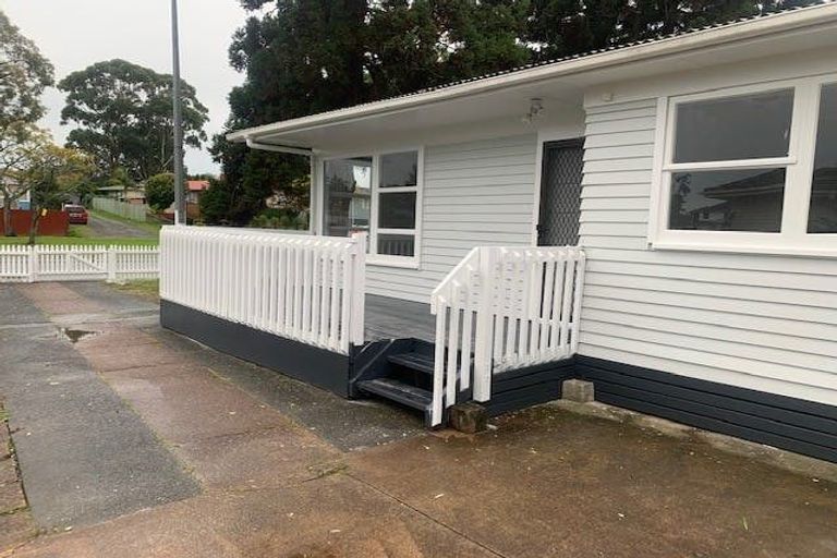 Photo of property in 93 Universal Drive, Henderson, Auckland, 0610