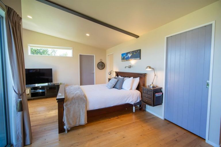 Photo of property in 11 Patience Bay Drive, Te Anau, 9679