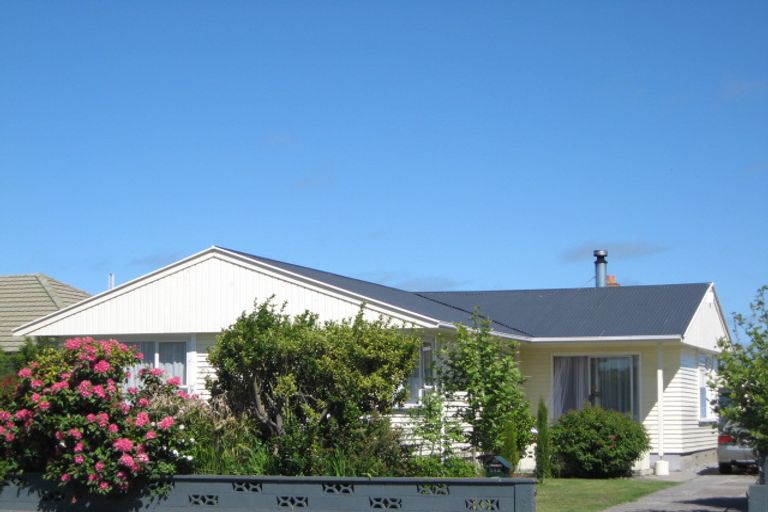 Photo of property in 582 Pages Road, Bexley, Christchurch, 8061