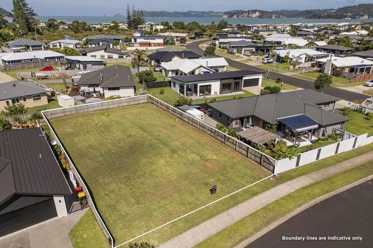 Photo of property in 29 Alf Simpson Drive, Whitianga, 3510