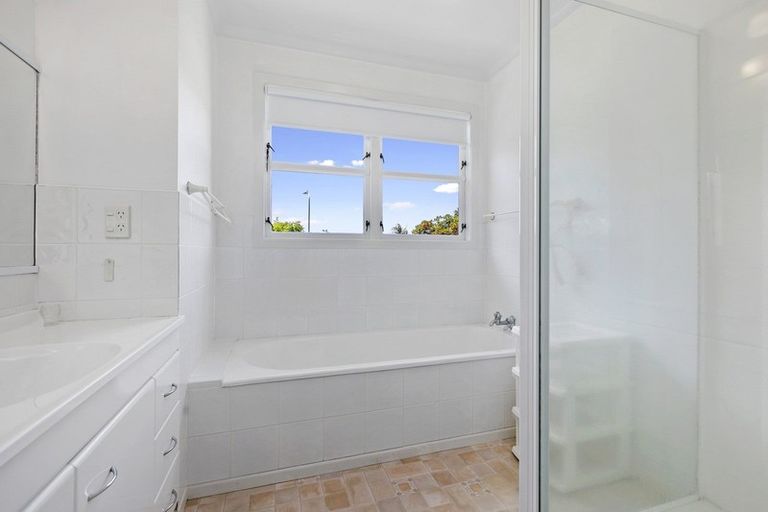 Photo of property in 1 Cherrywood Drive, Otumoetai, Tauranga, 3110