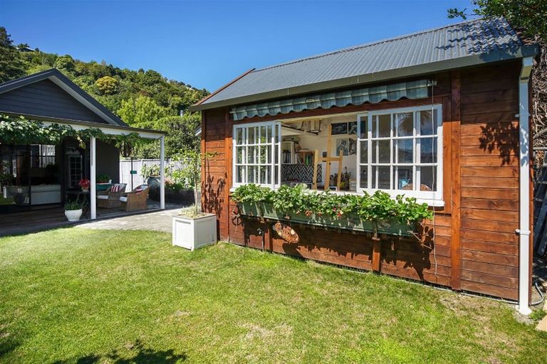 Photo of property in 168 Tasman Street, Nelson, 7010