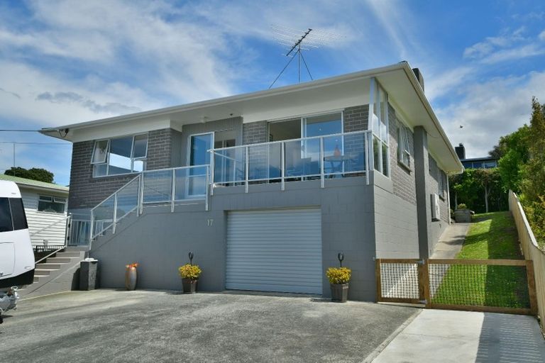 Photo of property in 17 Dalton Road, Snells Beach, 0920