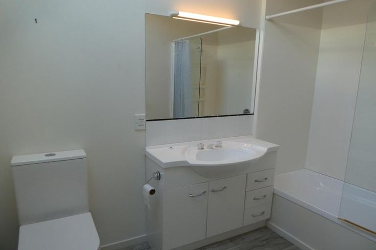 Photo of property in 2/40 Clifford Road, Johnsonville, Wellington, 6037