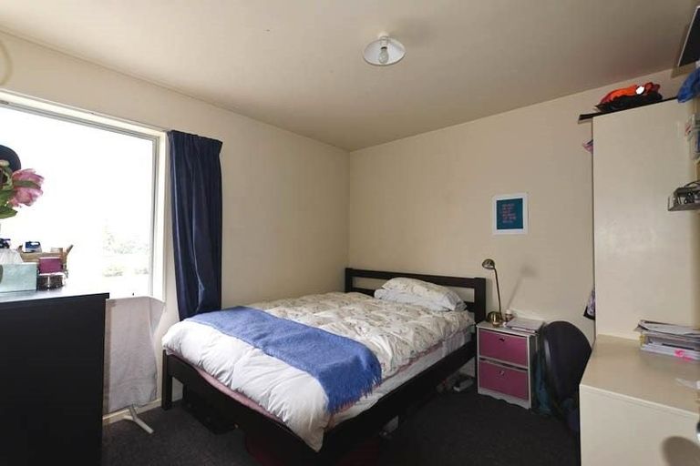Photo of property in 105a Elizabeth Street, Riccarton, Christchurch, 8041