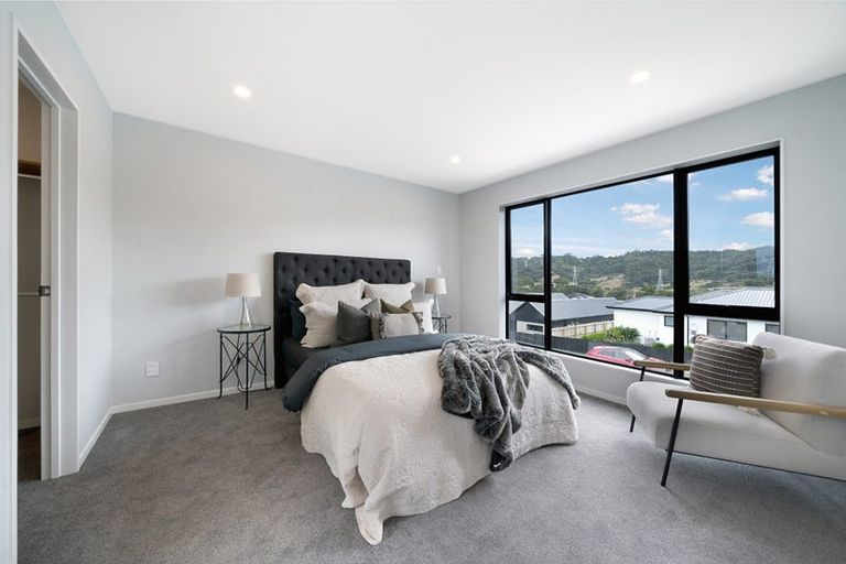 Photo of property in 19 Paihere Street, Huapai, Kumeu, 0810