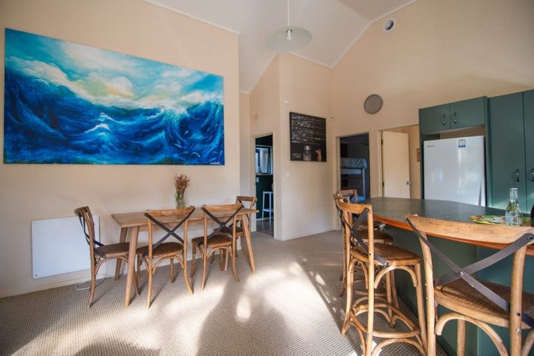 Photo of property in 5 Fabrin Street, Foxton Beach, Foxton, 4815