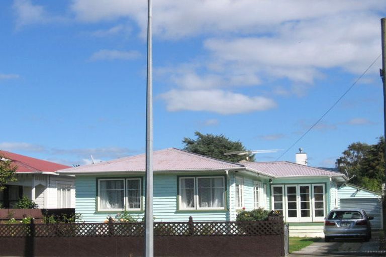 Photo of property in 77 Pine Avenue, Ebdentown, Upper Hutt, 5018