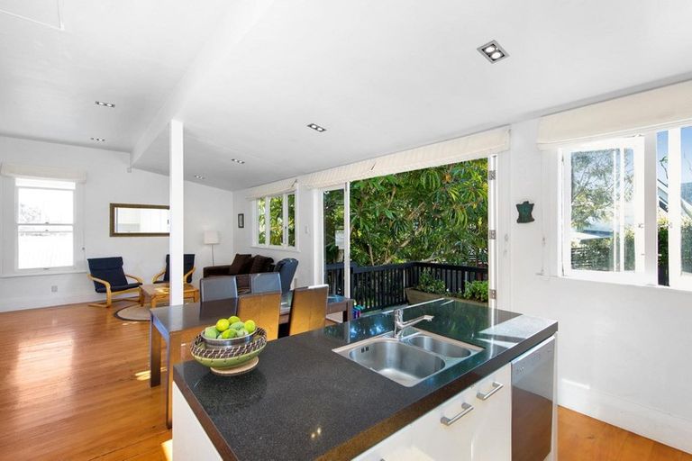 Photo of property in 2 Milton Road, Mount Eden, Auckland, 1024