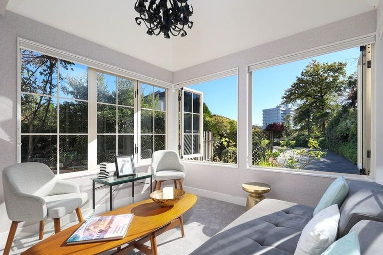 Photo of property in 376 Trafalgar Square, Nelson, 7010