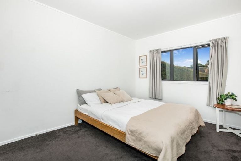 Photo of property in 3a Domain Road, Weymouth, Auckland, 2103