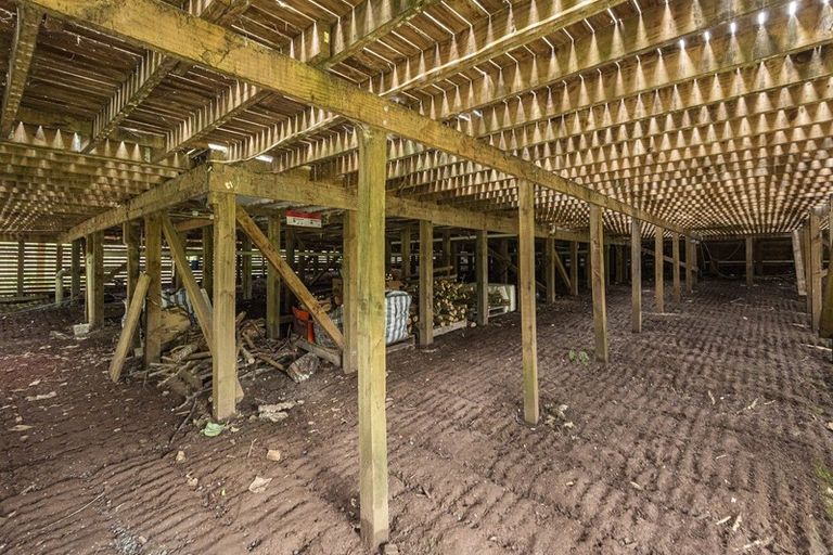 Photo of property in 1218 Pipiwai Road, Ruatangata West, Whangarei, 0176