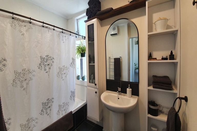 Photo of property in 100 Milton Street, Somerfield, Christchurch, 8024