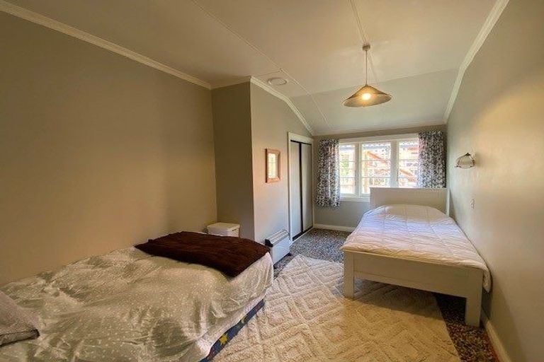 Photo of property in 210 Stone Street, Wanaka, 9305