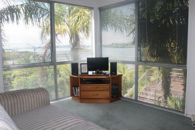 Photo of property in 65b Kingfisher Drive, Kerikeri, 0294