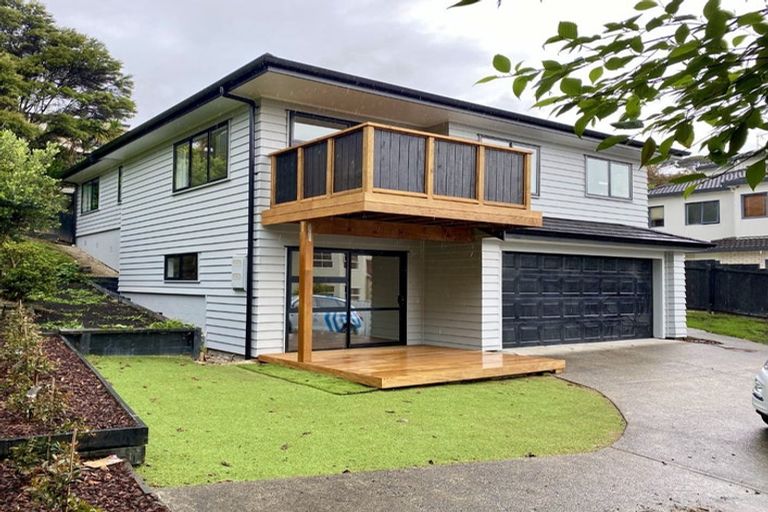 Photo of property in 29 Mariners View Road, Beach Haven, Auckland, 0626