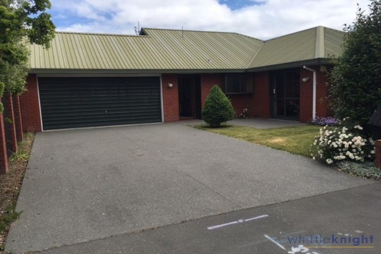 Photo of property in 196 Hawthornden Road, Avonhead, Christchurch, 8042