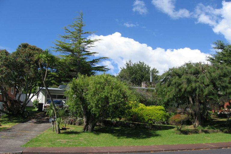 Photo of property in 16 Eban Avenue, Hillcrest, Auckland, 0627