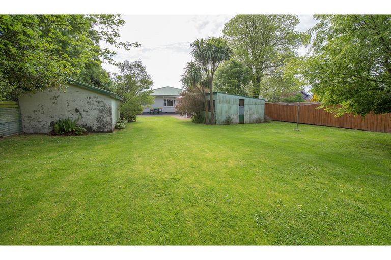 Photo of property in 26 Sarsfield Street, Southbridge, 7602