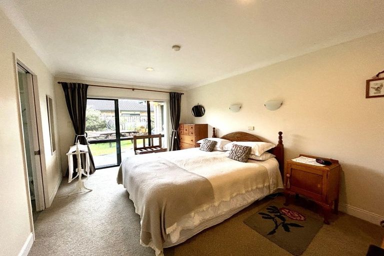 Photo of property in 12 Walnut Grove, Whakatane, 3120