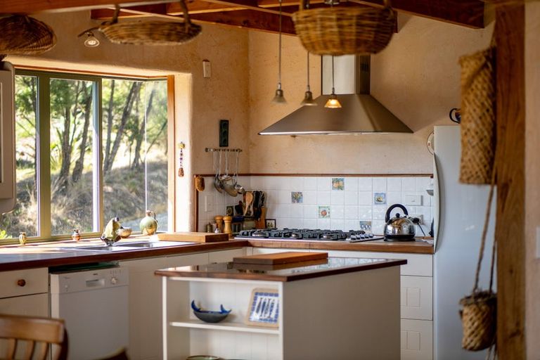 Photo of property in 18 Lichen Grove, Russell, 0272