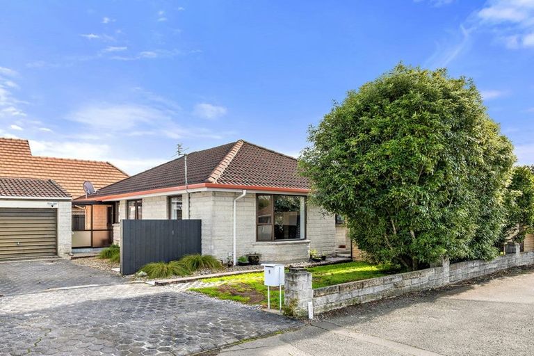 Photo of property in 1 Waddell Lane, Avondale, Christchurch, 8061
