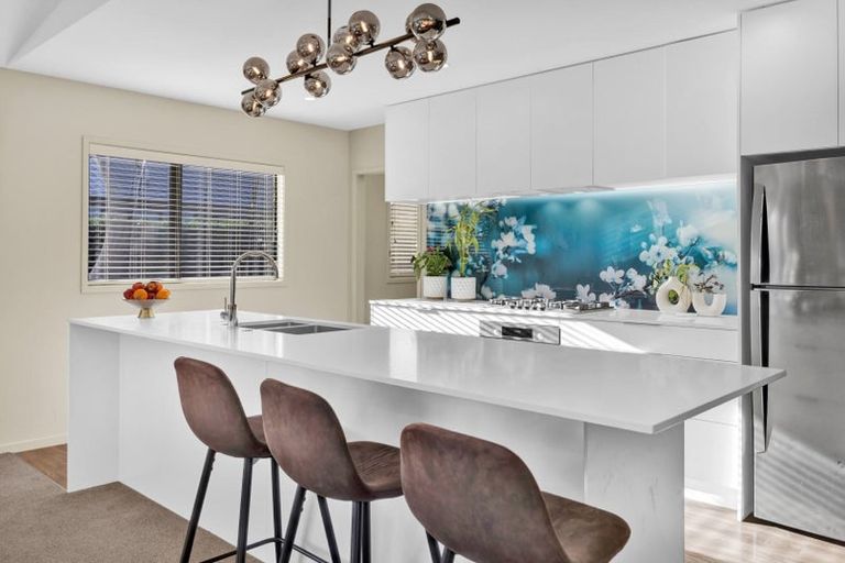 Photo of property in 12 Kotare Drive, Waiwhakaiho, New Plymouth, 4312