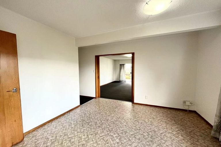 Photo of property in 7 Sequoia Place, Sunnynook, Auckland, 0620